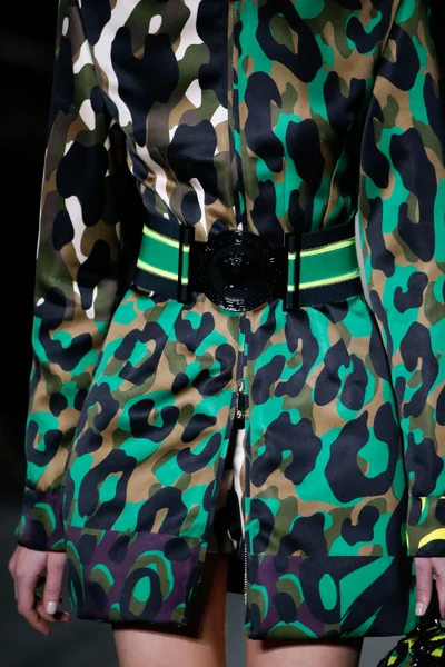 Look 92